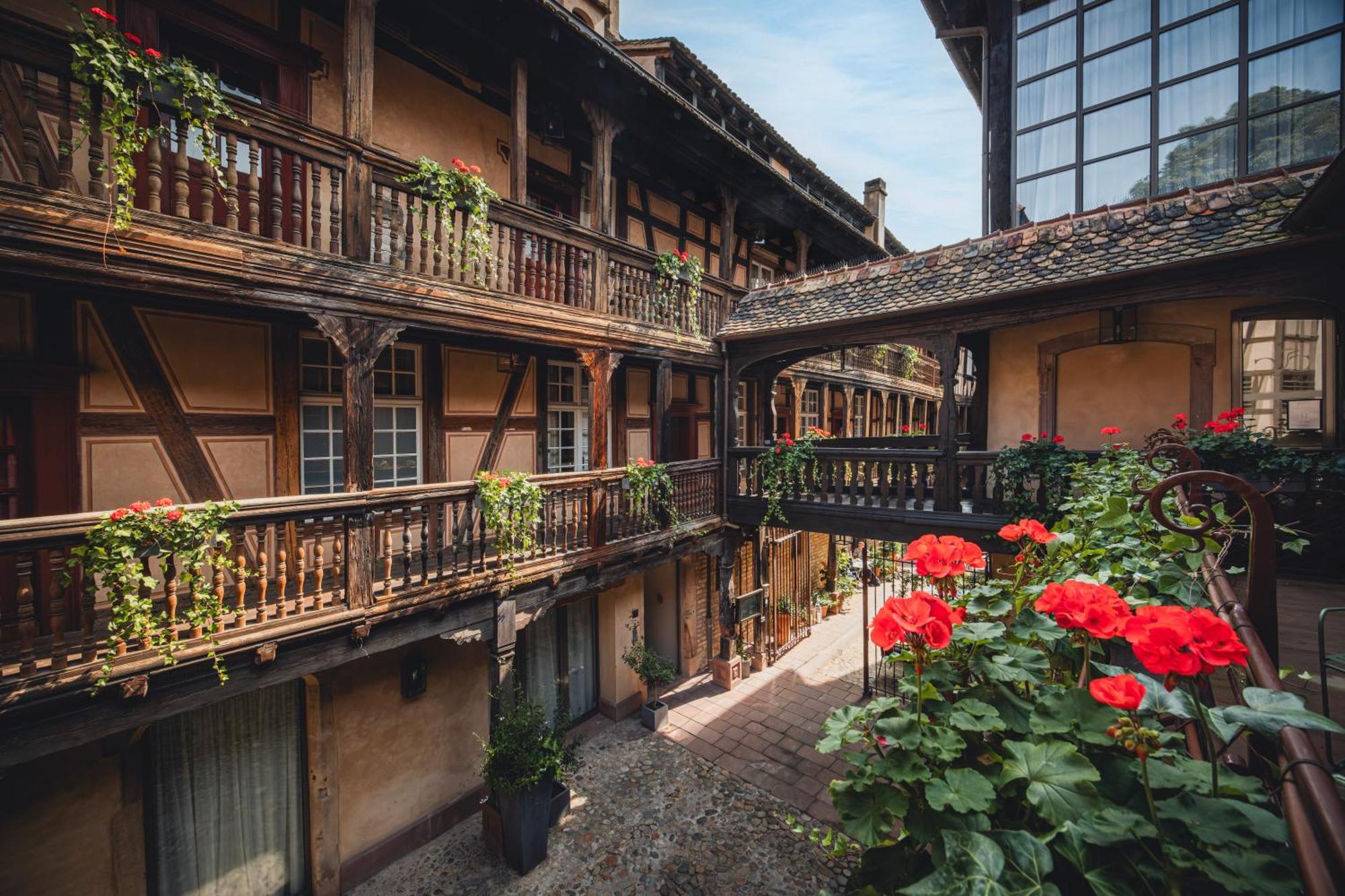Cour Du Corbeau Hotel Strasbourg - Mgallery Collection Esterno foto