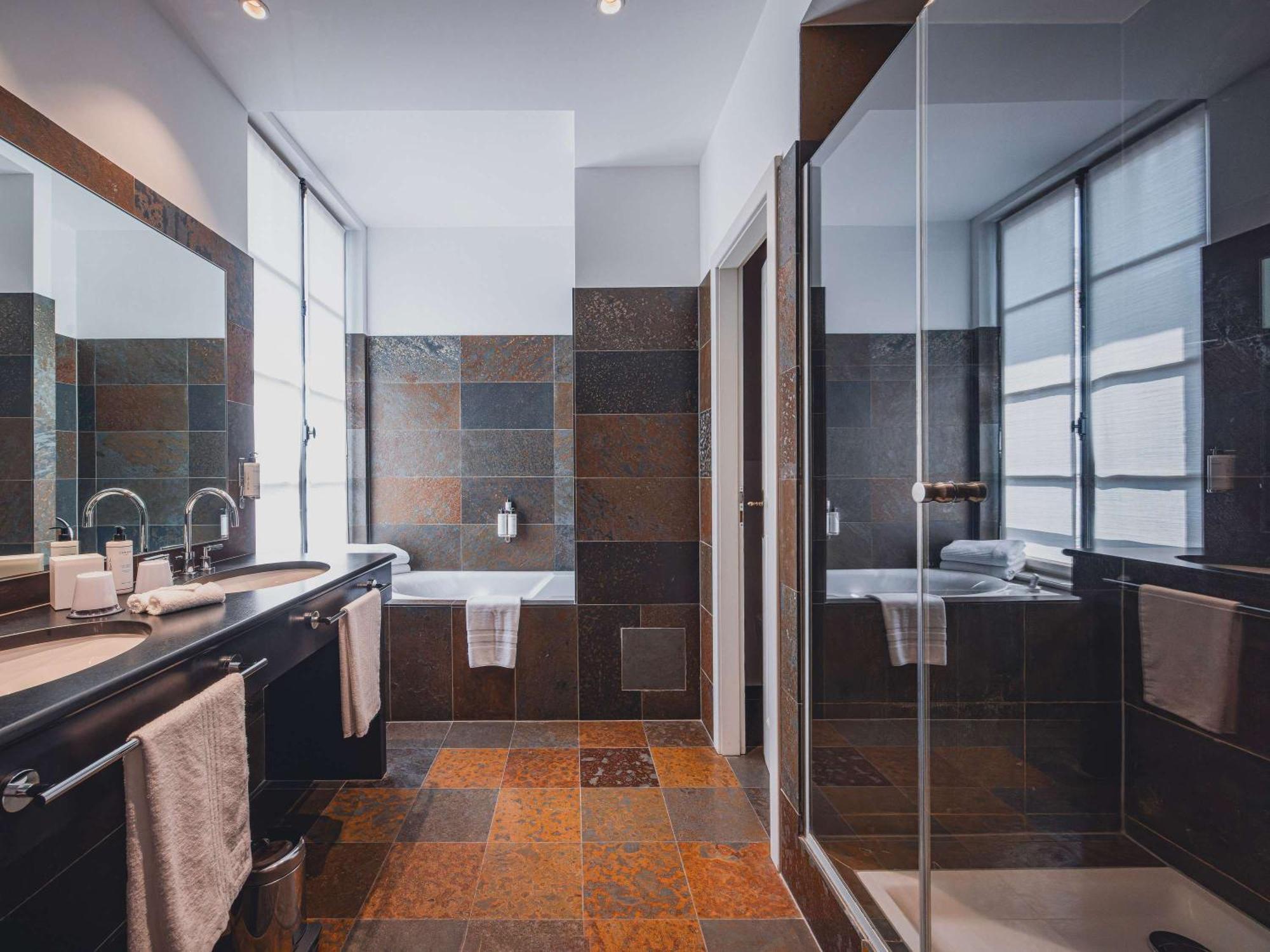 Cour Du Corbeau Hotel Strasbourg - Mgallery Collection Esterno foto