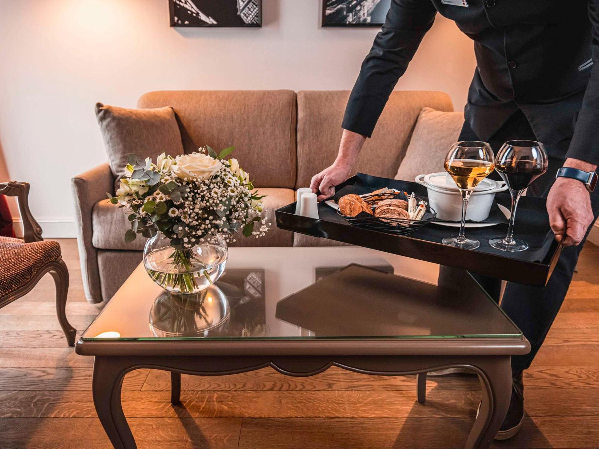 Cour Du Corbeau Hotel Strasbourg - Mgallery Collection Esterno foto